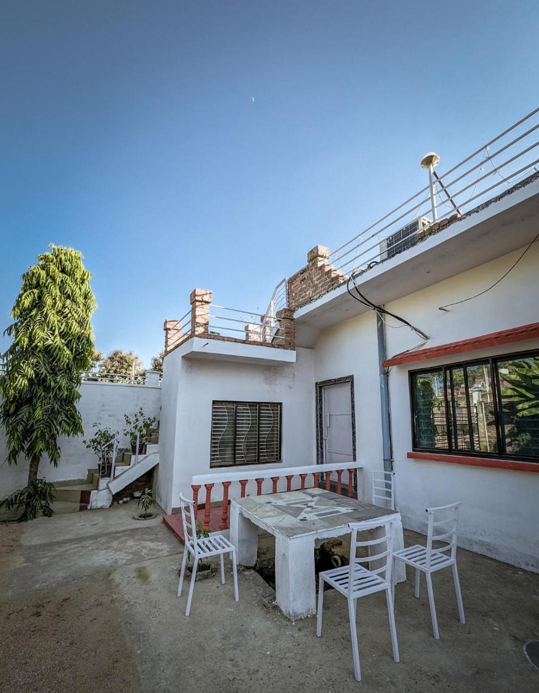 Eastern Gate Homestay Khajurāho Quarto foto